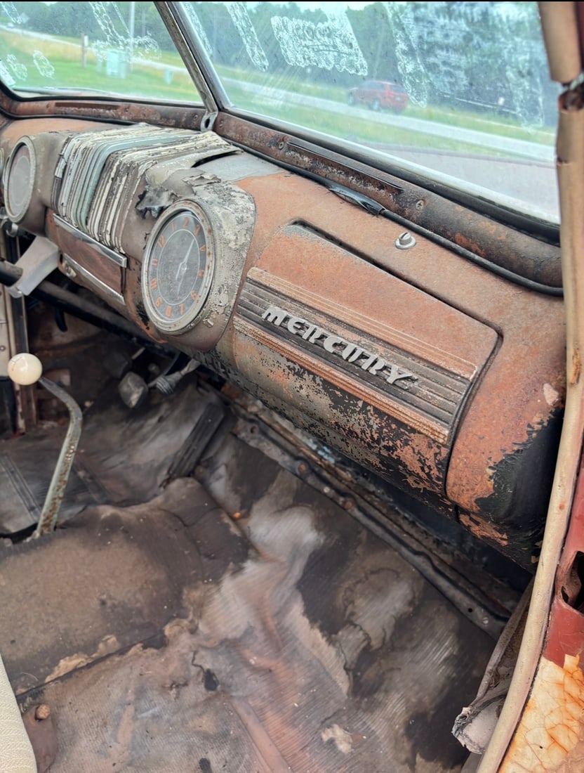 1946 car - 9