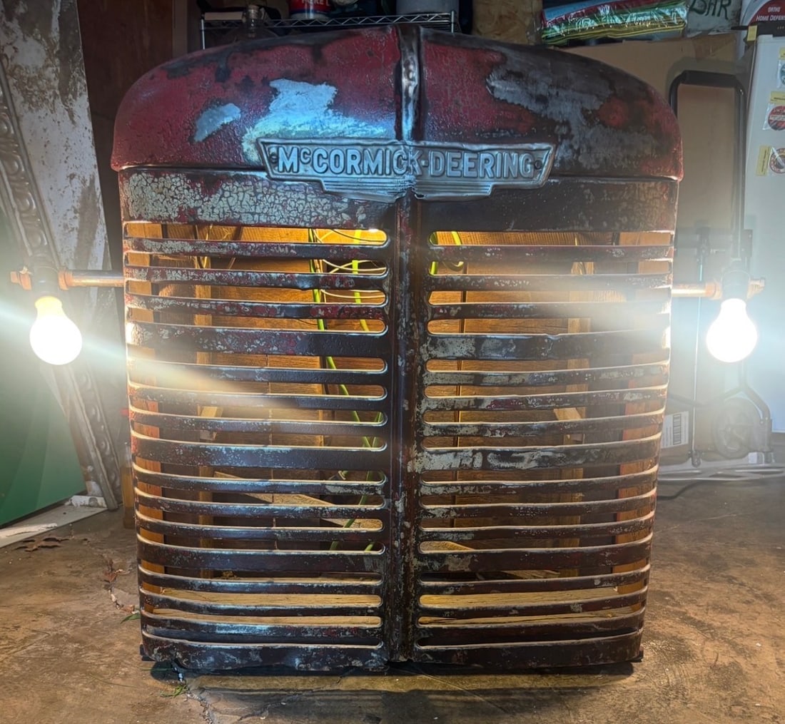 Upcycled 1940s McCormick-Deering Tractor Grille Floor, Wall Lamp (1 of 9)