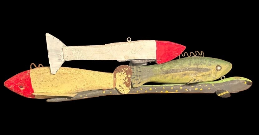 4) Vintage Hand-Carved Ice Fishing Spearing Decosystem Artist RN Folk Art: Rare Collection of (4) Vintage Hand-Carved Ice Fishing Spearing Decoys – Marked "RN" (Richard Nelson) Folk ArtDescription:Offering a remarkable, beautifully curated group of four vintage ice fishing