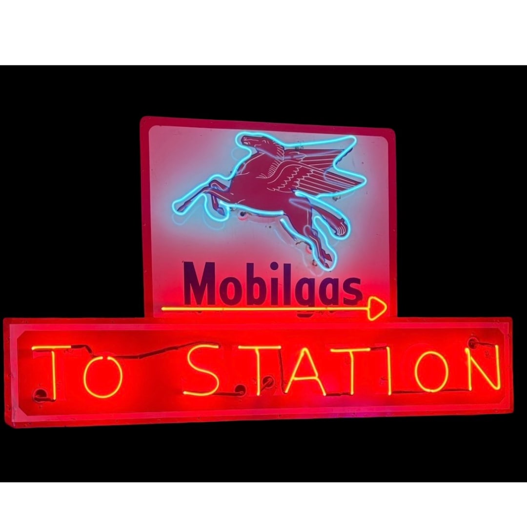 1970s Classic Mobilgas 1 of a kind Custom Car Museum Neon Sign 5’x3’ (1 of 4)
