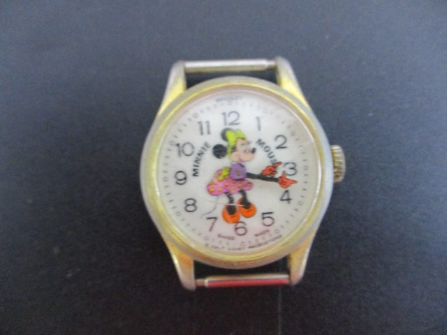 Vintage Walt Disney Swiss Made Bradley Minnie Mouse Watch – Classic Character Timepiece (1 of 2)