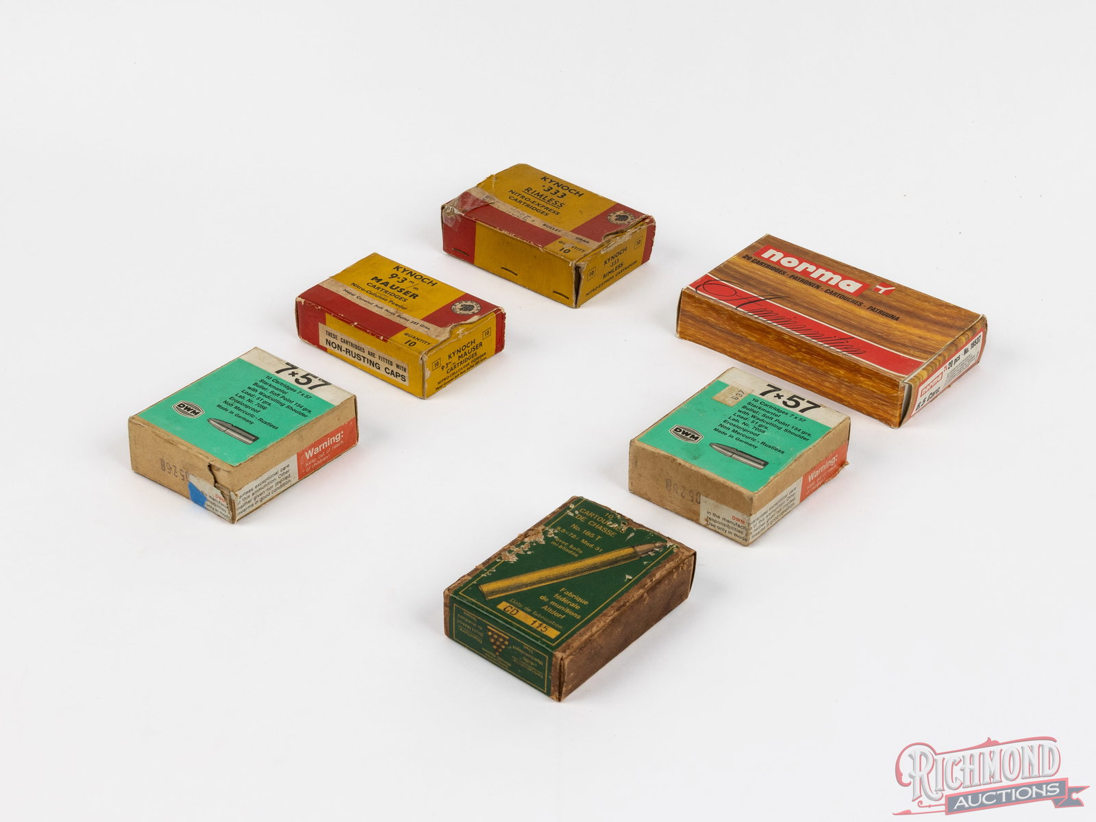 24 Rounds Hard to Find German and European Centerfire Cartridges .333 Jeffery, 9.3 Mauser, 9.3x72: 9 Rounds and 1 casing of Kynoch .333 (Jeffery) Rimless Nitro-Express cartridges, soft nose, 300 grains. Factory full 10 rounds of 9.3 mm Mauser, 285 grain ammunition. Five rounds of German De Chasse