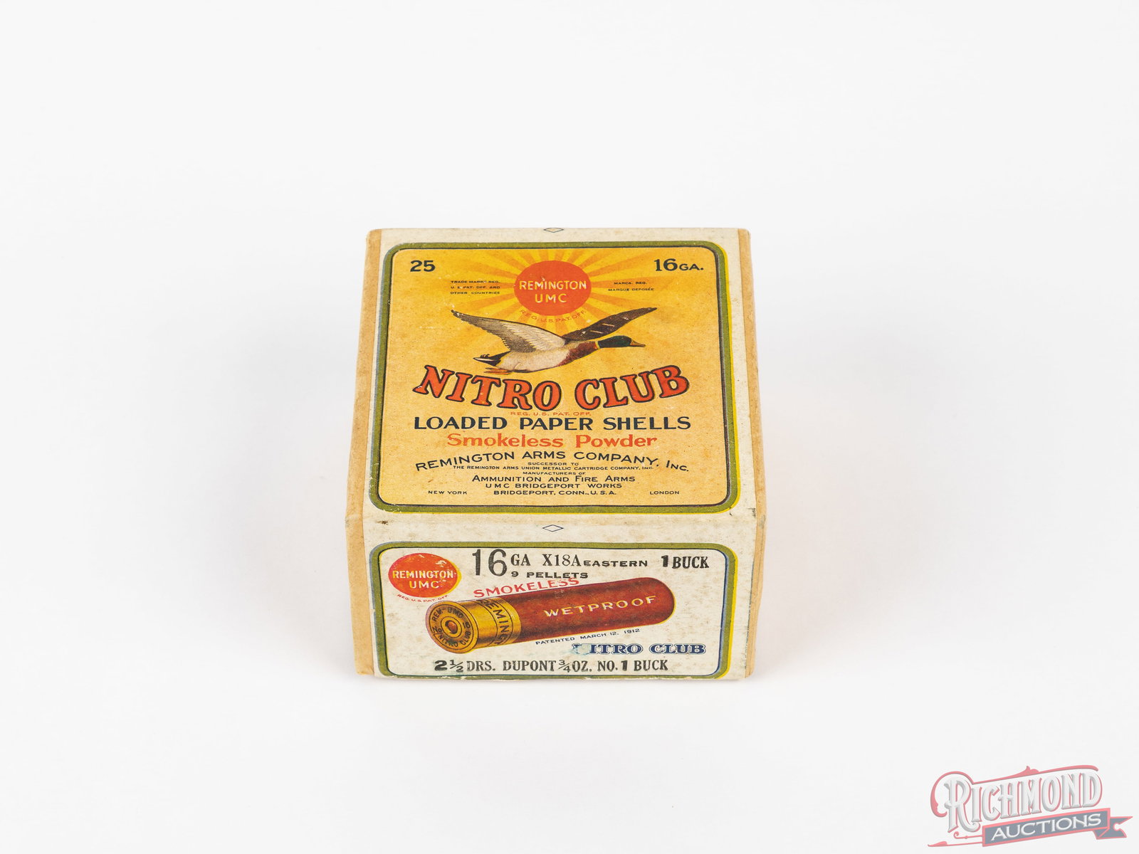 Sealed Remington UMC Nitro Club With Flying Duck 16 Gauge Collector Shot Shell Box: Sealed 25 round two-piece collector box. Remington-UMC Nitro Club, with Flying Duck and Sunburst in 16 gauge, 8 shot. The shell on the end label has "Smokeless". "Steel Lined" stamp on plain side.