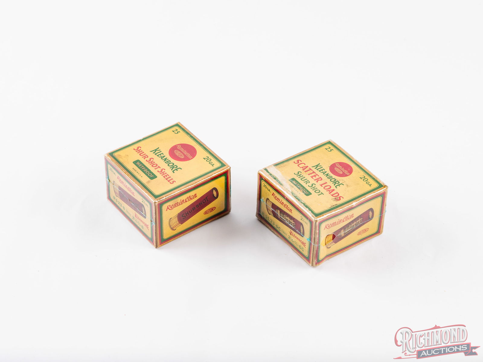 47 Rounds Remington DuPont Kleanbore 20 GA Shotshells Scatter & Shur Shot Shells: Two vintage one piece Remington DuPont 20 gauge shotshells. One factory full box of Shut Shot Shells, 2-1/2", 2-1/4 dram, 7/8 oz, 8 shot. 22 rounds Scatter Loads Shut Shot 2-1/2", 2-1/4 dram, 7/8 oz,