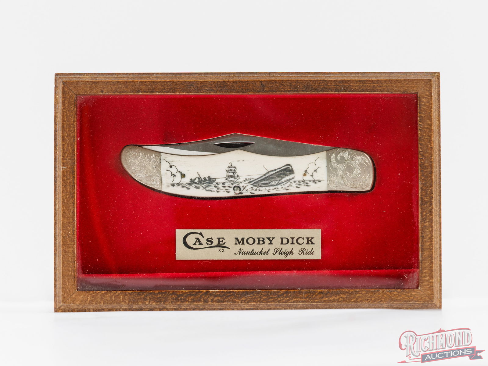 Two Case XX Limited Edition Folder Knives Moby Dick & John Wayne - 2