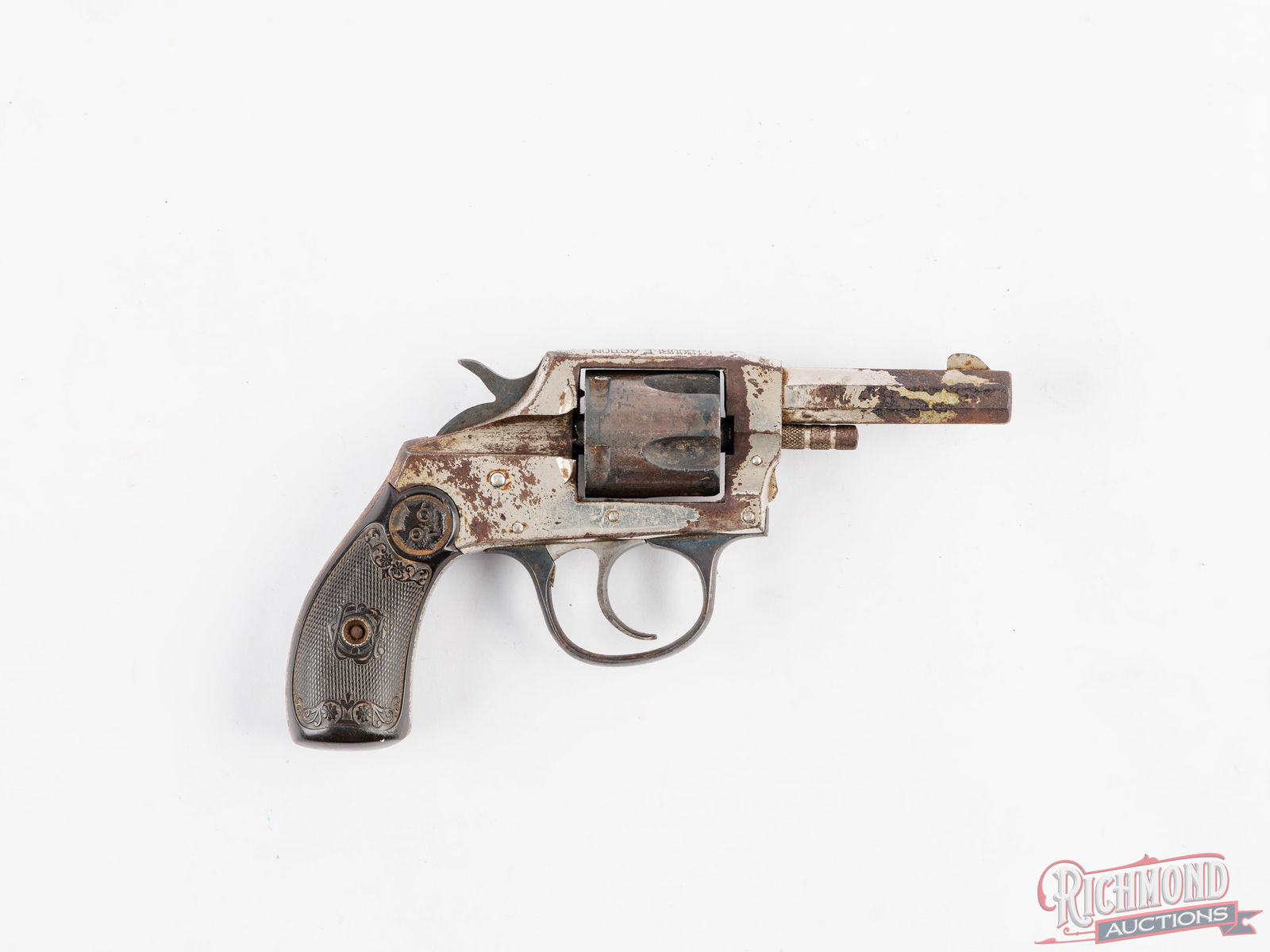 Iver Johnson Double Action Model 1900 .32 S&W Revolver - 2