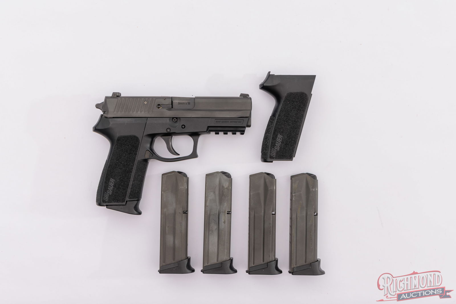 Sig Sauer SP2022 9mm Semi-Auto SA/DA Pistol in Original Case - 3