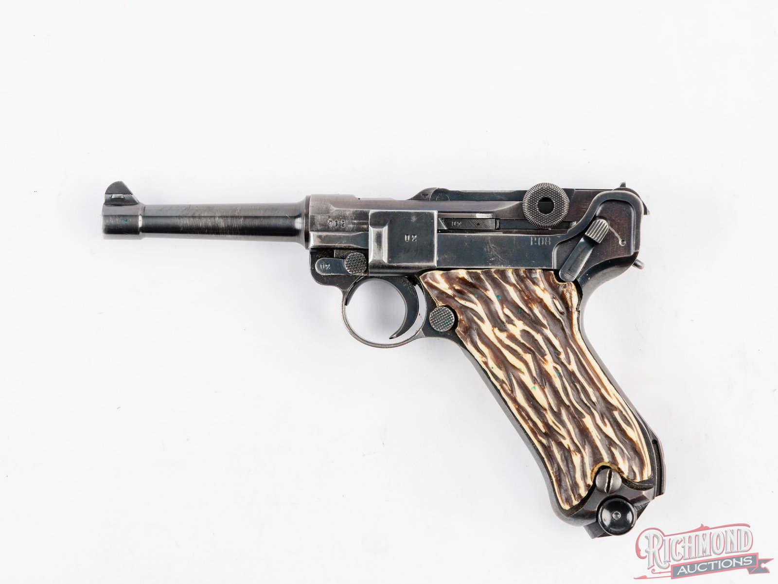 1941 German Mauser P08 9mm Luger Semi-Auto Pistol (1 of 2)