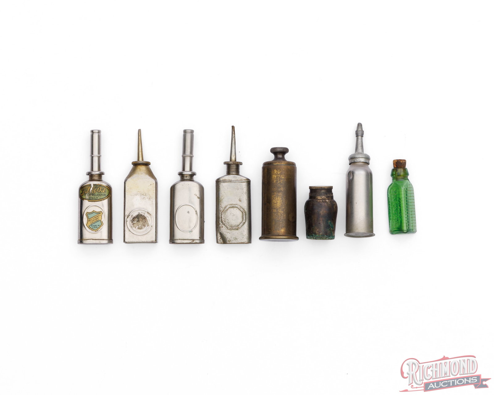 Lot of 8 Vintage Oilers And Oil Bottles (1 of 2)