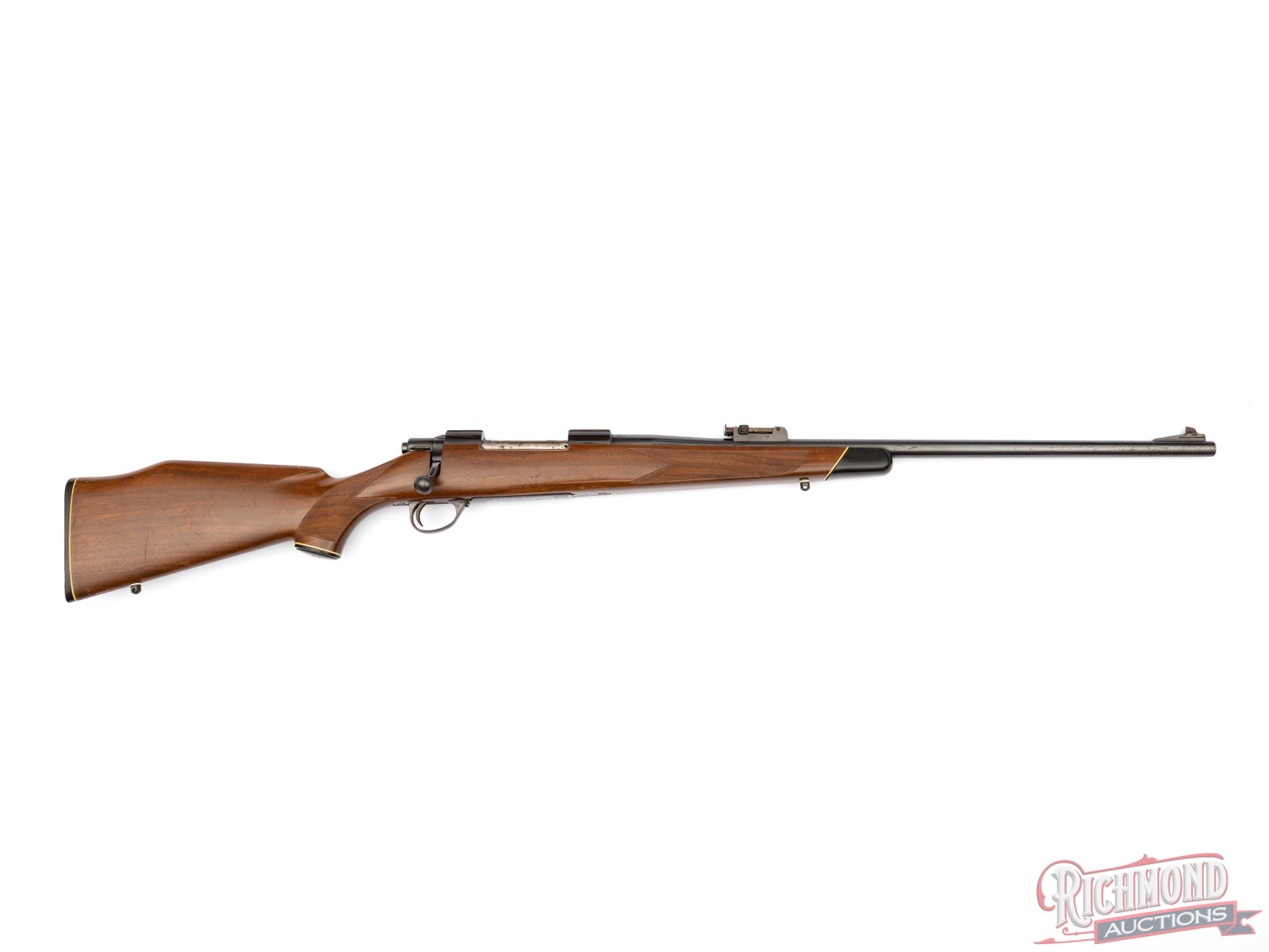 Finnish Sako Finnbear L61R .30-06 Bolt Action Rifle: Manufactured by Sako in Finland in 1968. Features a 24" blued tapered barrel with a rear folding ladder notch sight and ramped front blade. Sako push-feed bolt action chambered for .30-06 Springfield