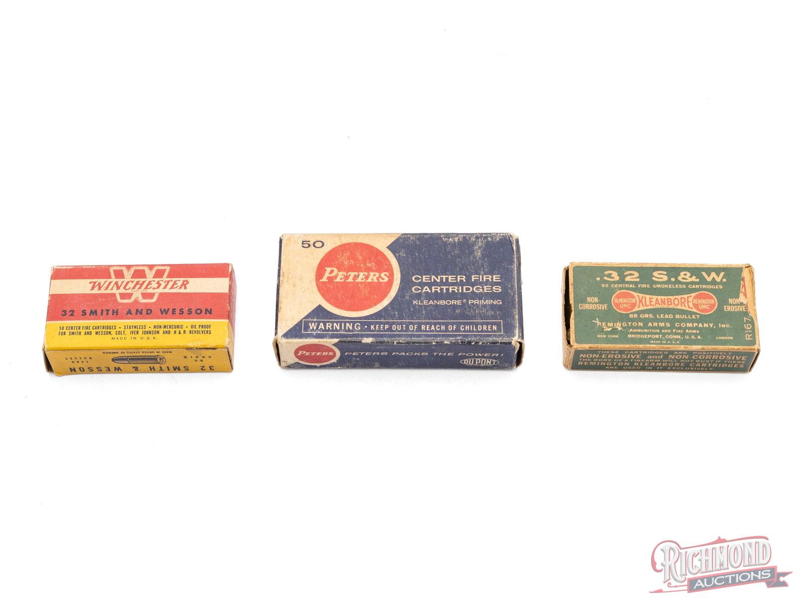 Lot Of 90 Rounds Of 32 S&W: Lot consists of 3 partial vintage boxes totaling 90 rounds CALIBER/GA: 32 S&W. Condition GOOD with boxes showing wear