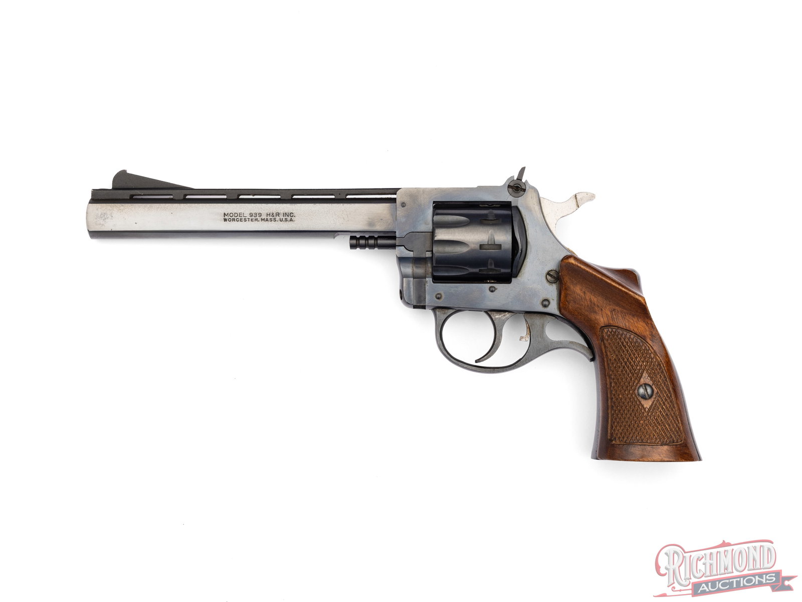 Harrington & Richardson 939 Ultra Side-Kick Double Action Revolver In .22 LR: Manufactured by Harrington & Richardson circa 1960's. Features a 6" flat sided ventilated rib barrel with rear adjustable notch and blade front sight. Double/single action with swing-out fluted