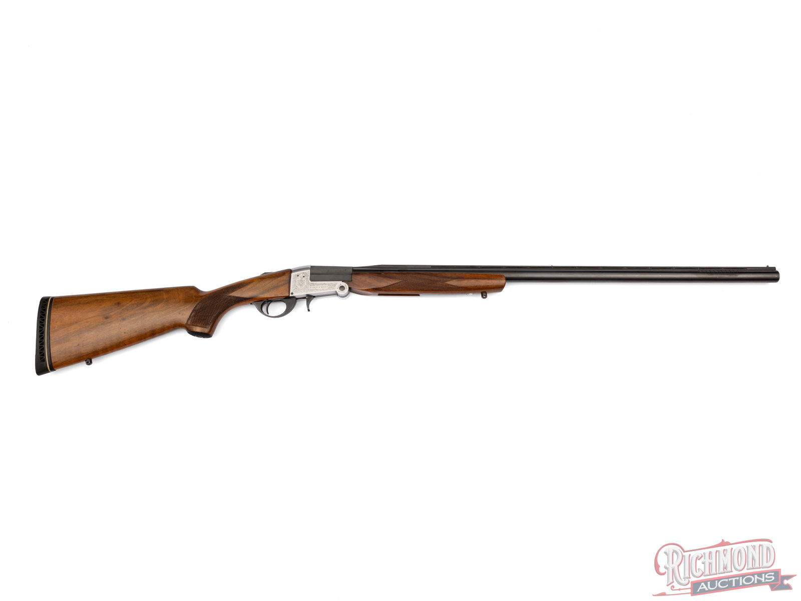 MAVI Italian Single Shot Folding Shotgun 12 Gauge Magnum: Manufactured by MAVI Salvinelli in Gardone, VT, Italy, and imported by Eagle Arms in New York. This folding shotgun features a 30" blued ported and ventilated rib barrel with brass bead front sight.