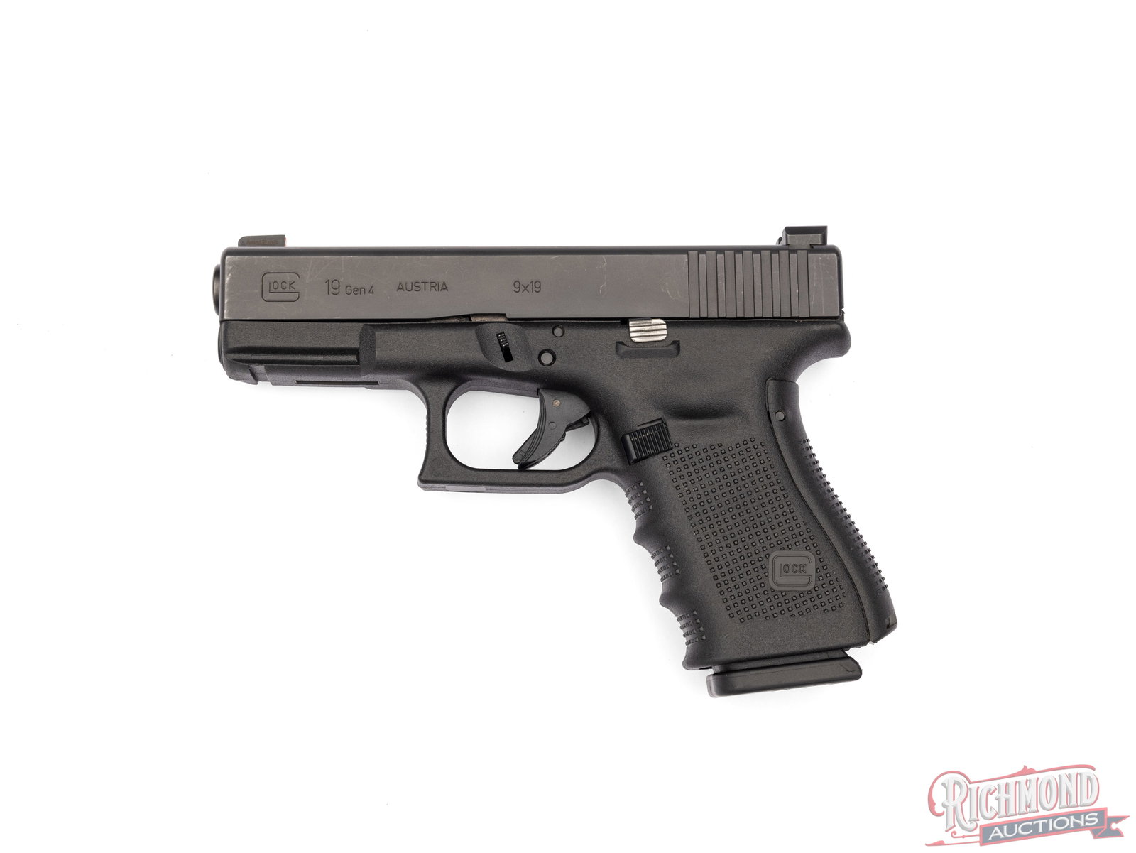 Glock G19 9mm Luger Gen 4 Semi-Automatic Pistol: Manufactured by Glock in Smyrna, GA. Features a 3-7/8" barrel and Ameri-glo rear notch and Hi-Viz front dot sights. Black finish on the 4th generation frame. Semi-automatic striker fired with the