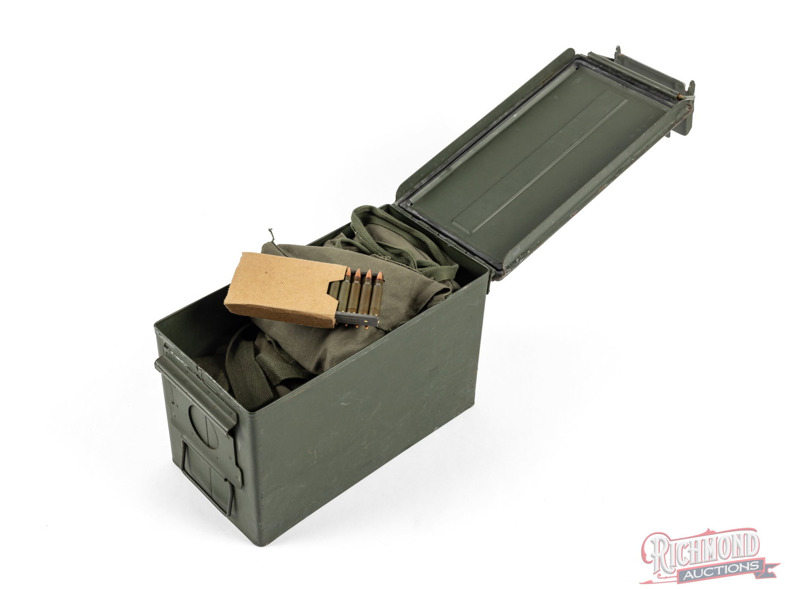 640 Rounds of 5.56mm Ball Ammo Cartridges In Boxes & Bandoliers - 2