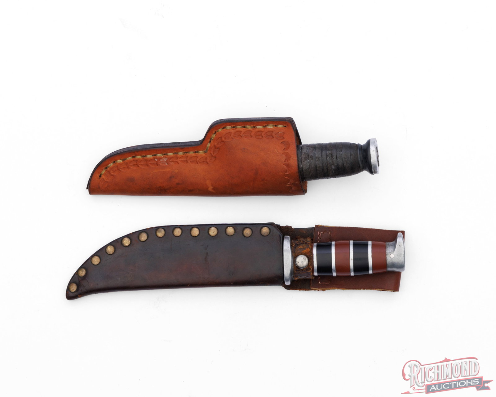Lot of Two Vintage Fixed Blade Hunting Knives with Leather Sheaths - 3