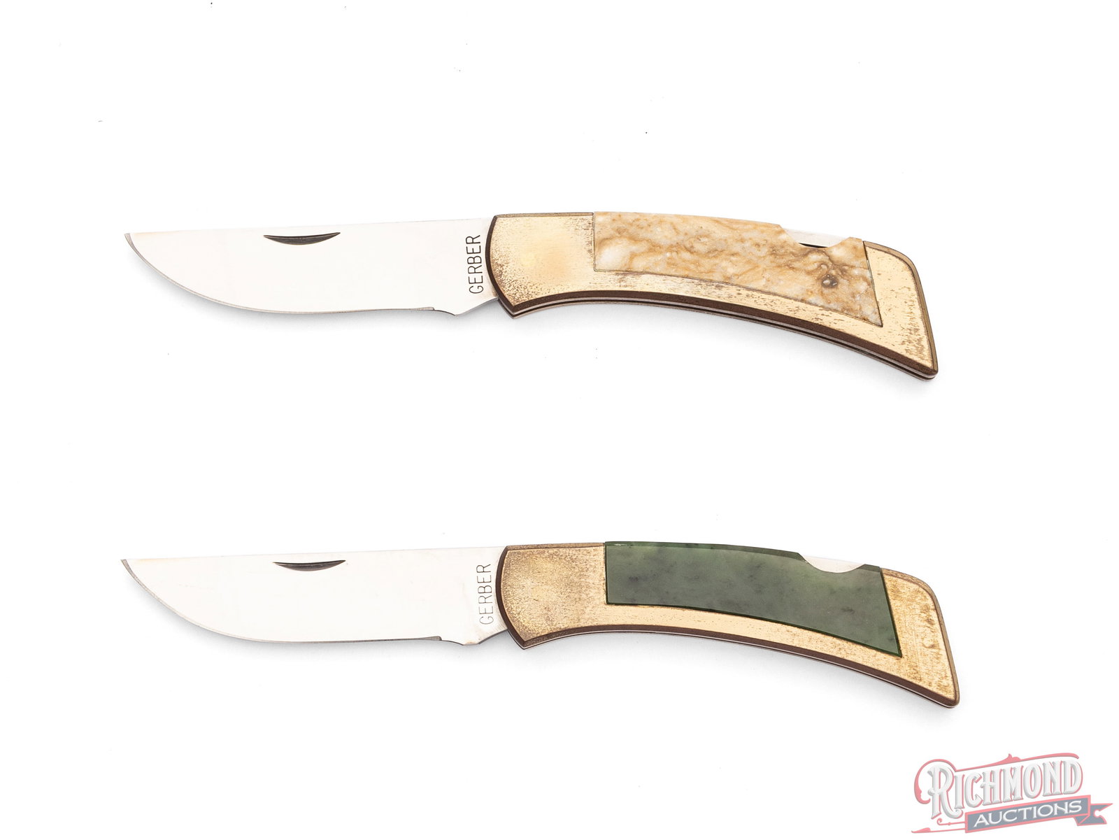 Two Gerber Legendary 97223 Lockback Folder Knives in Original Wood Cases - 2