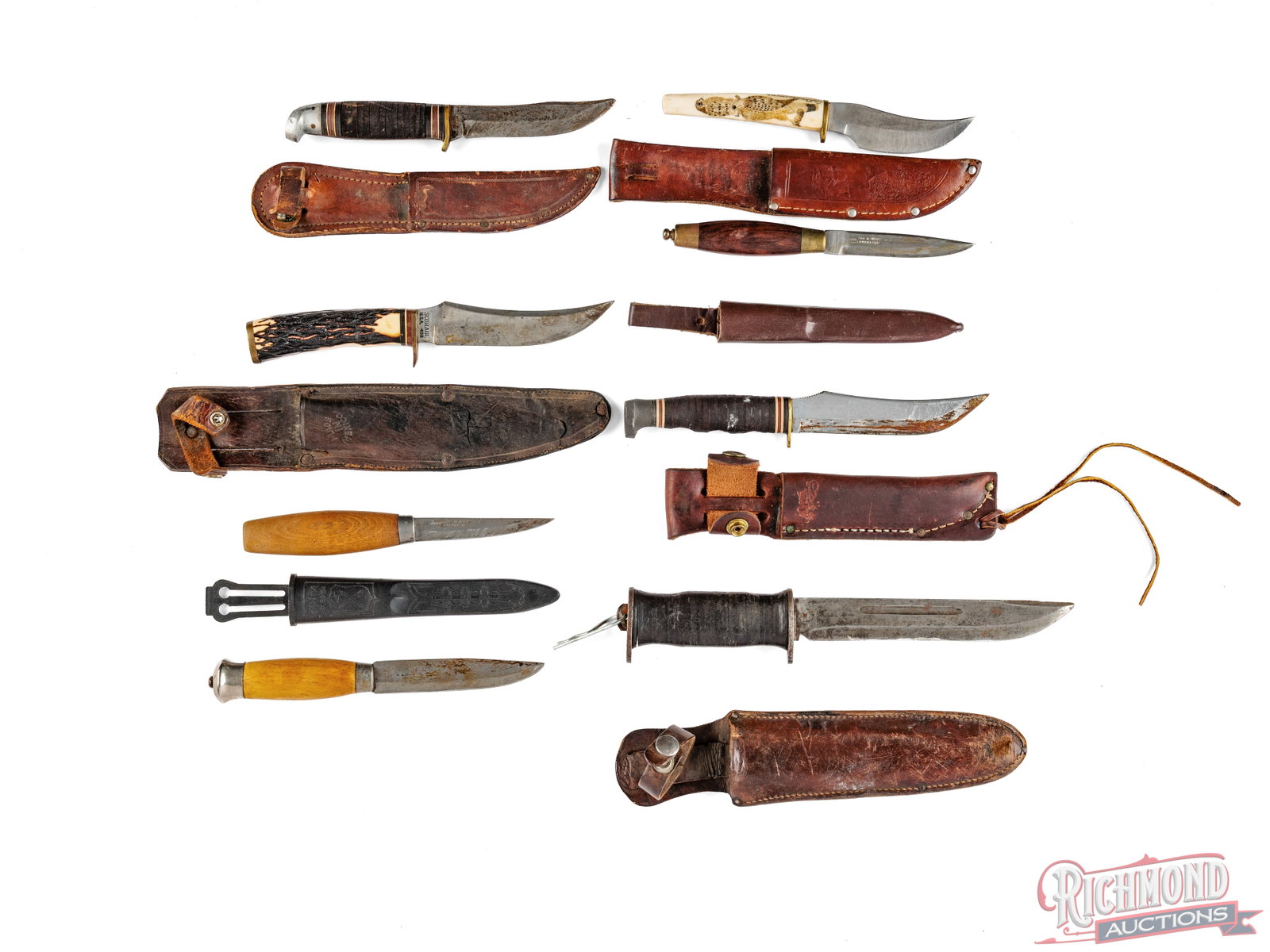 Lot of 8 Assorted Vintage Sporting & Hunting Knives (1 of 2)