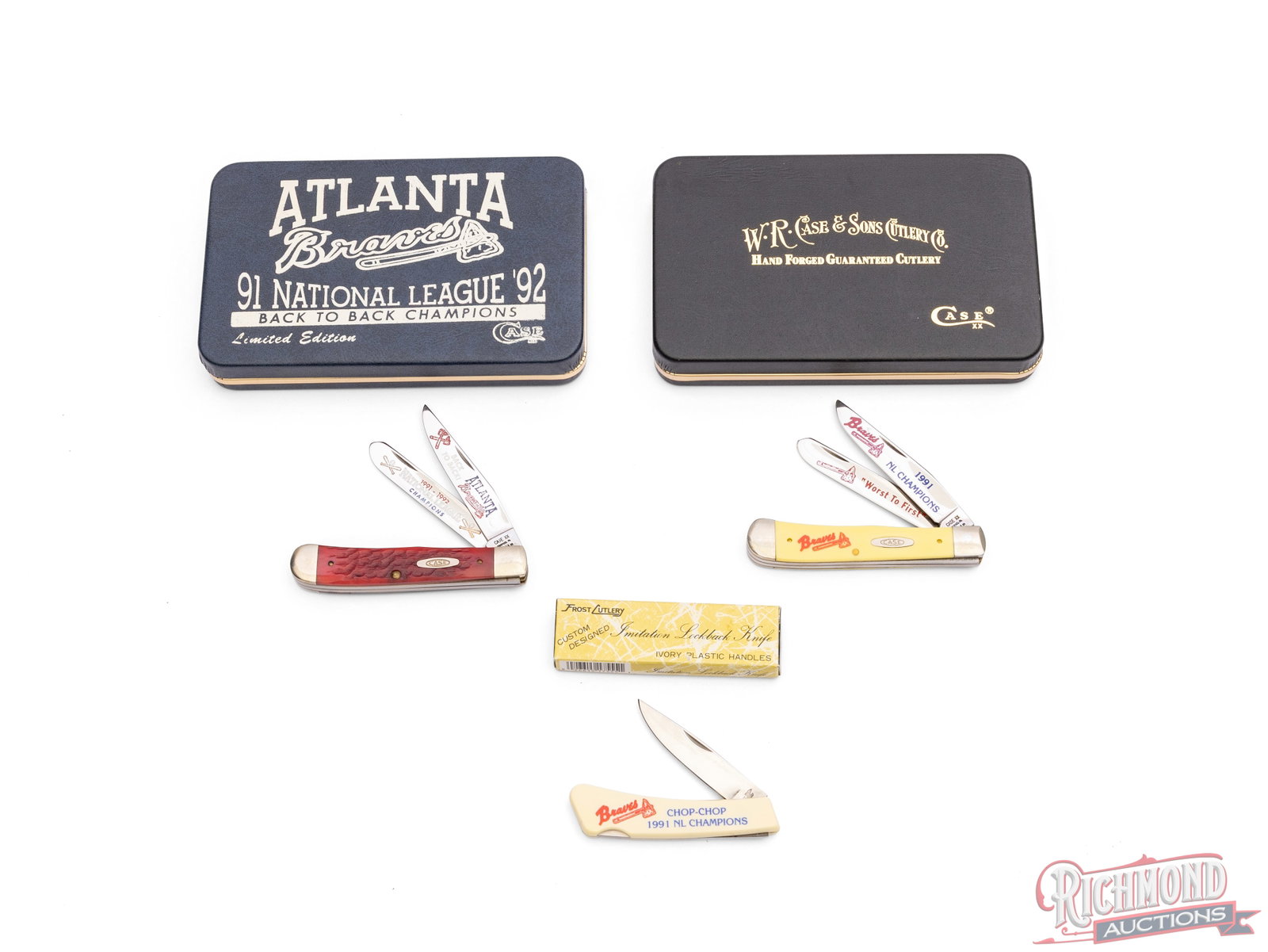Three Case XX and Frost Cutlery Atlanta Braves Commemorative Knives: This lot includes two Case XX brand commemorative Trapper knives. One 1991 NL Champions "Worst to First" etched blades with yellow Delrin handle. One "1991-1992 Back to Back National League