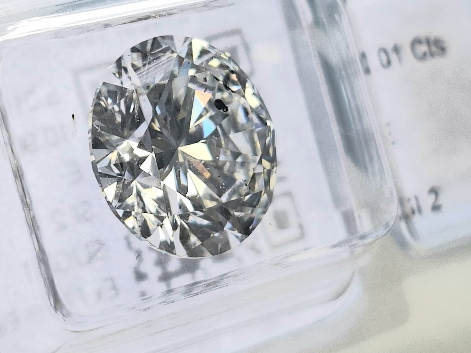 Significant 5.01ct IGI Certified Round Brilliant Diamond - E Color - Triple Excellent (1 of 9)
