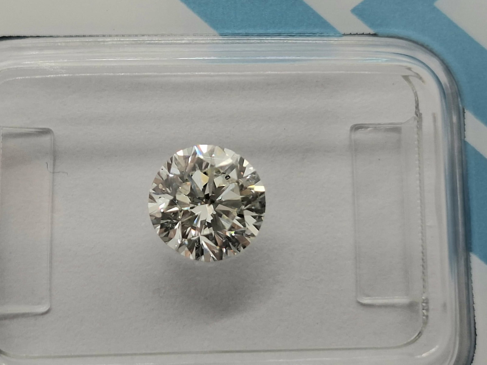 1.03 Carat Round Brilliant Natural Diamond - IGI Certified - I Color / SI1 - Sealed - 4