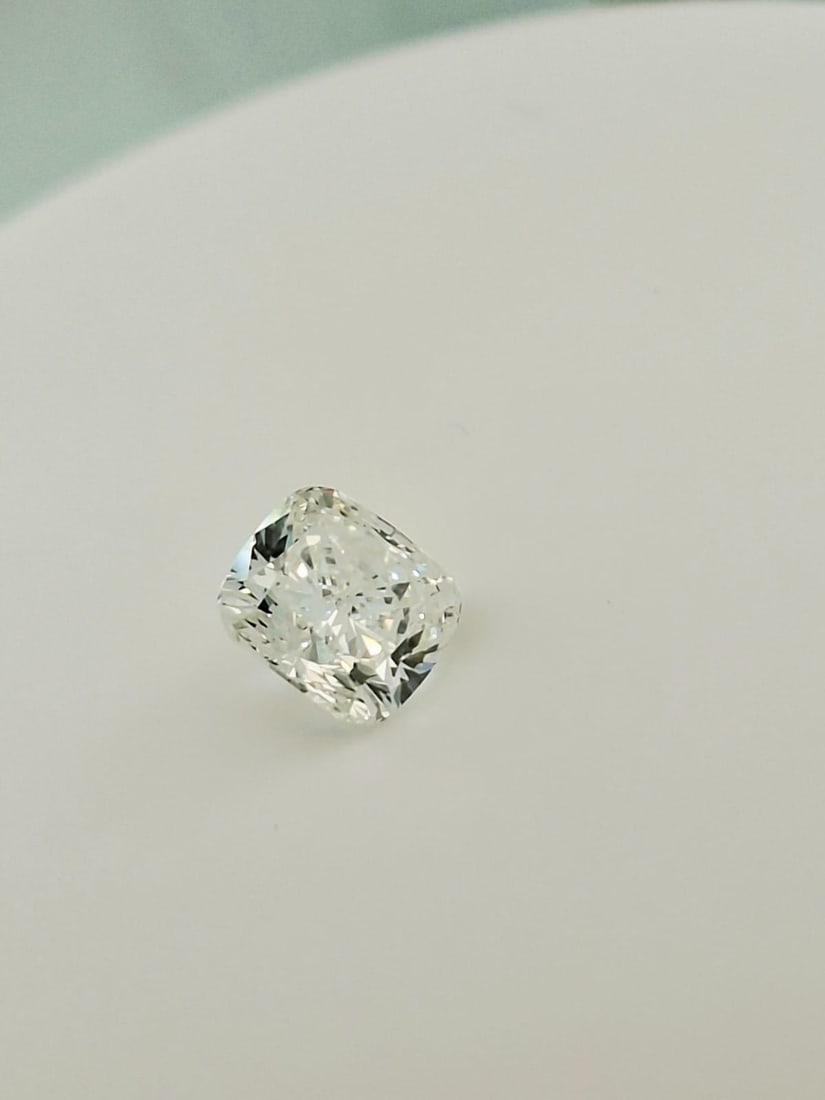 1.10 Carat Cushion Cut Diamond - I Color - VVS1 Clarity - GIA Certified - 5
