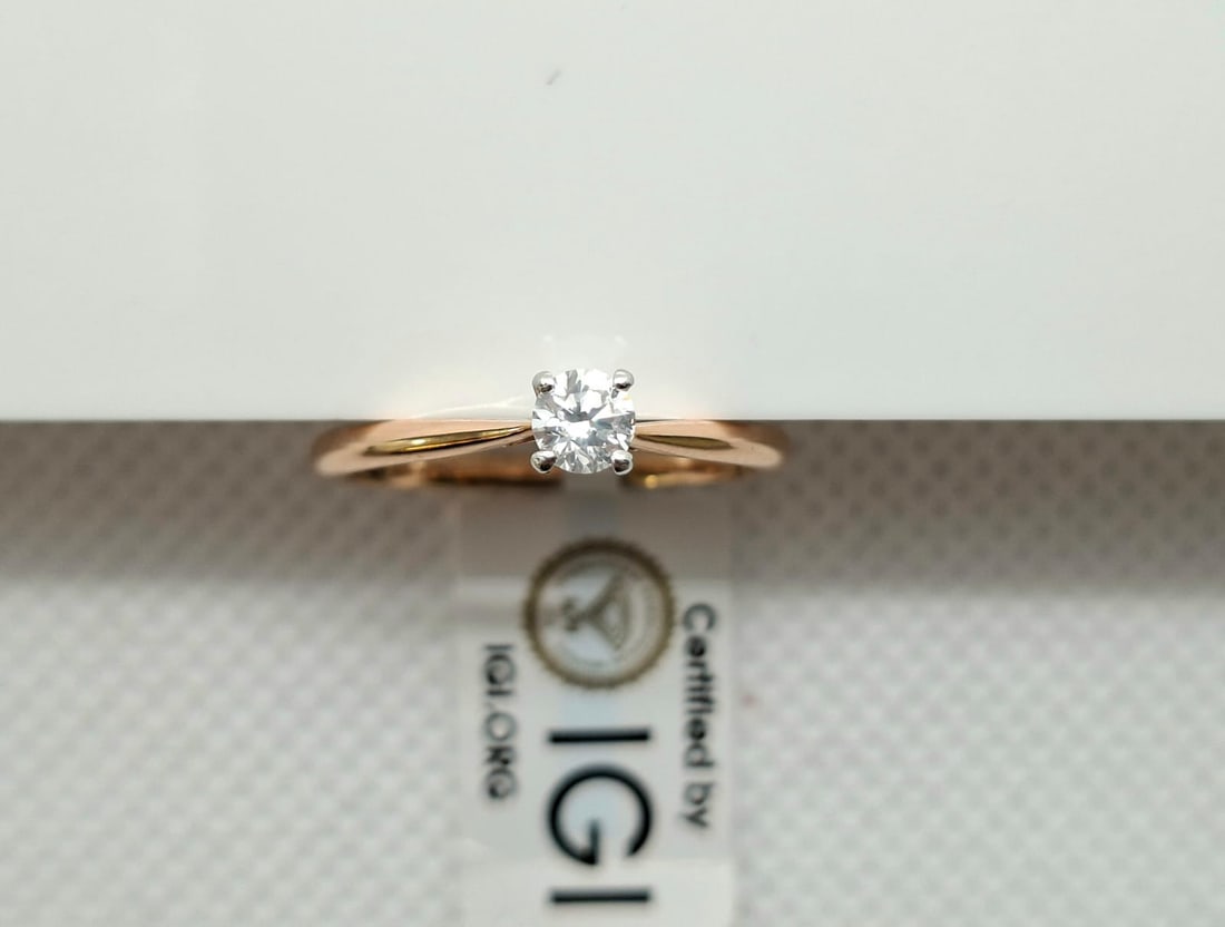 0.20 CT Round Brilliant Natural Diamond Solitaire Ring - E-F / SI1 - Platinum & 18K Pink Gold - IGI - 4
