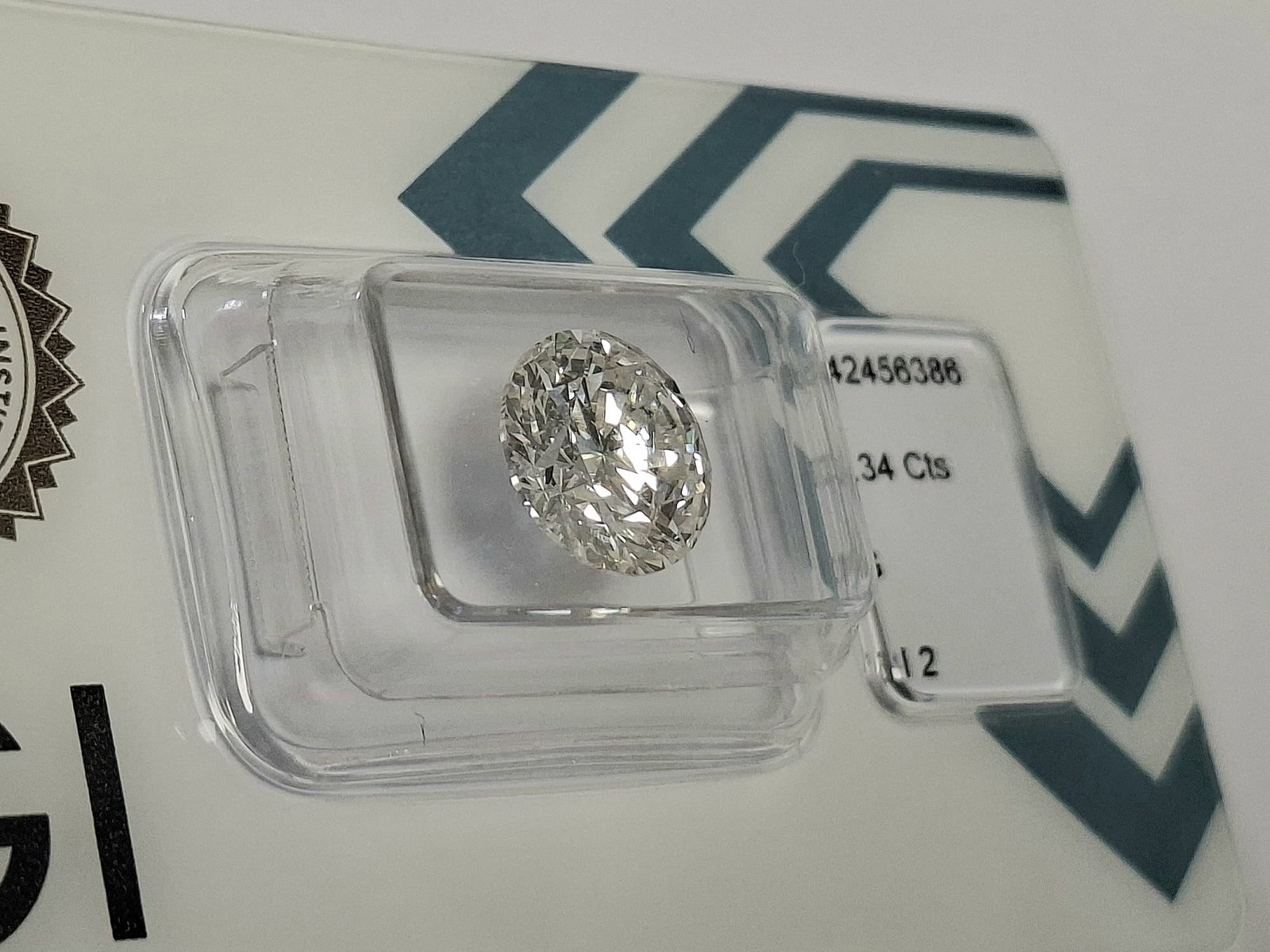 3.34 CT Round Brilliant Natural Diamond - G Color - SI2 Clarity - Triple Excellent - IGI Certified ( - 7