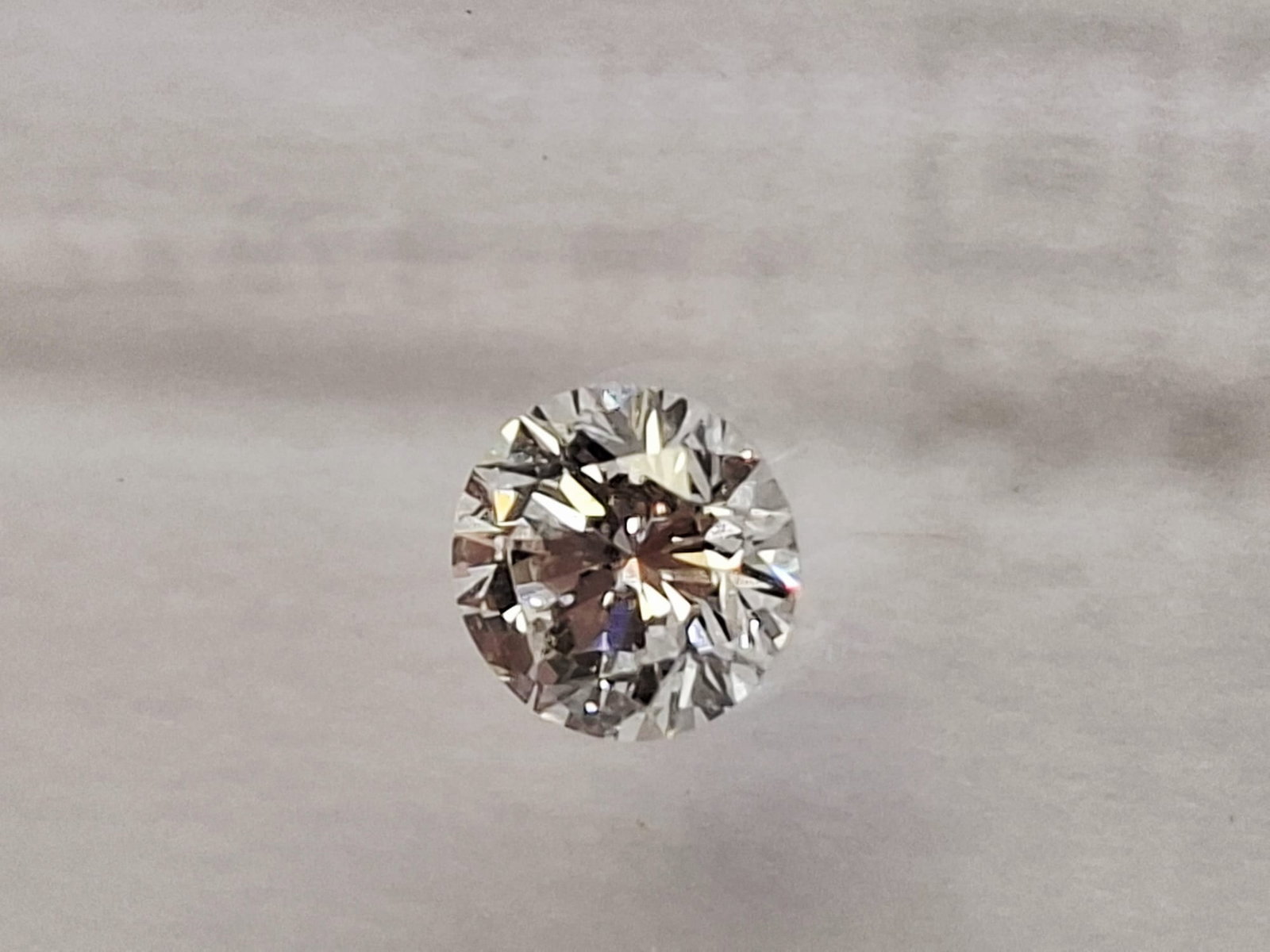 0.42 CTW Pair D IF Natural Round Brilliant Diamonds IGI Certified Sealed - 5