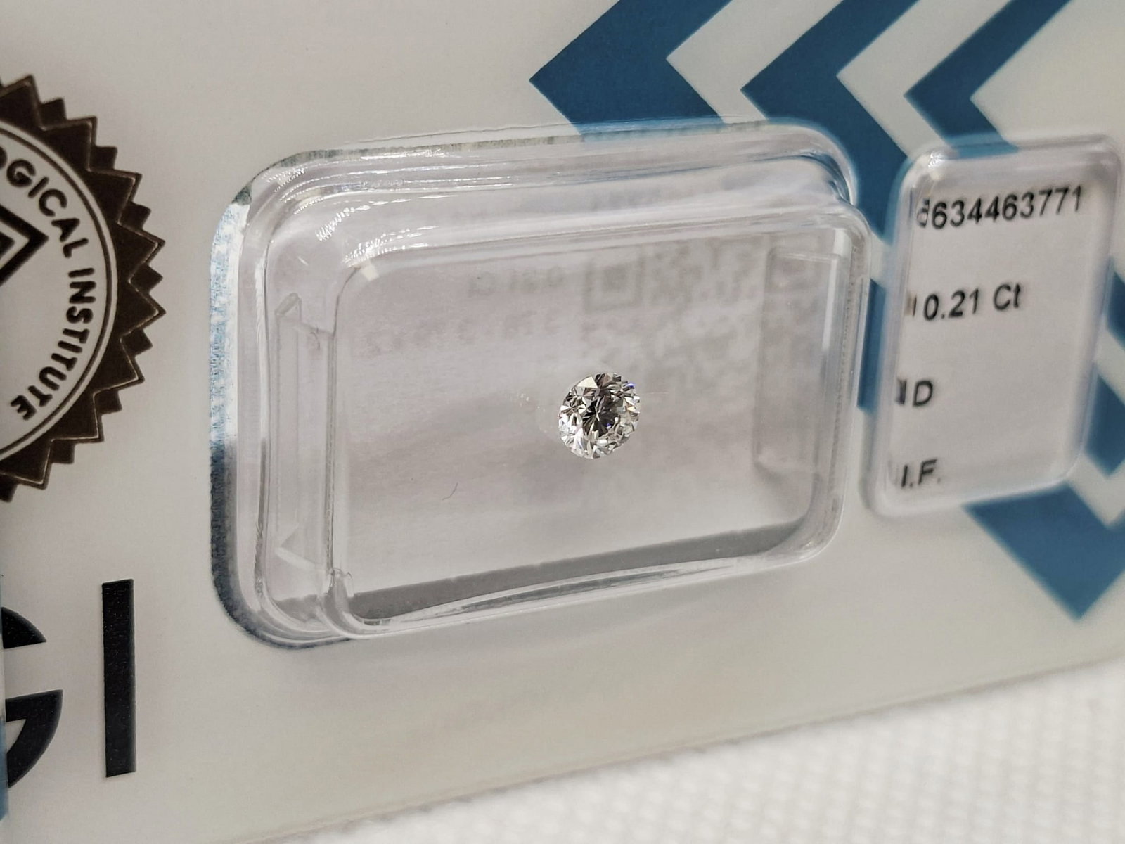 0.42 CTW Pair D IF Natural Round Brilliant Diamonds IGI Certified Sealed - 7