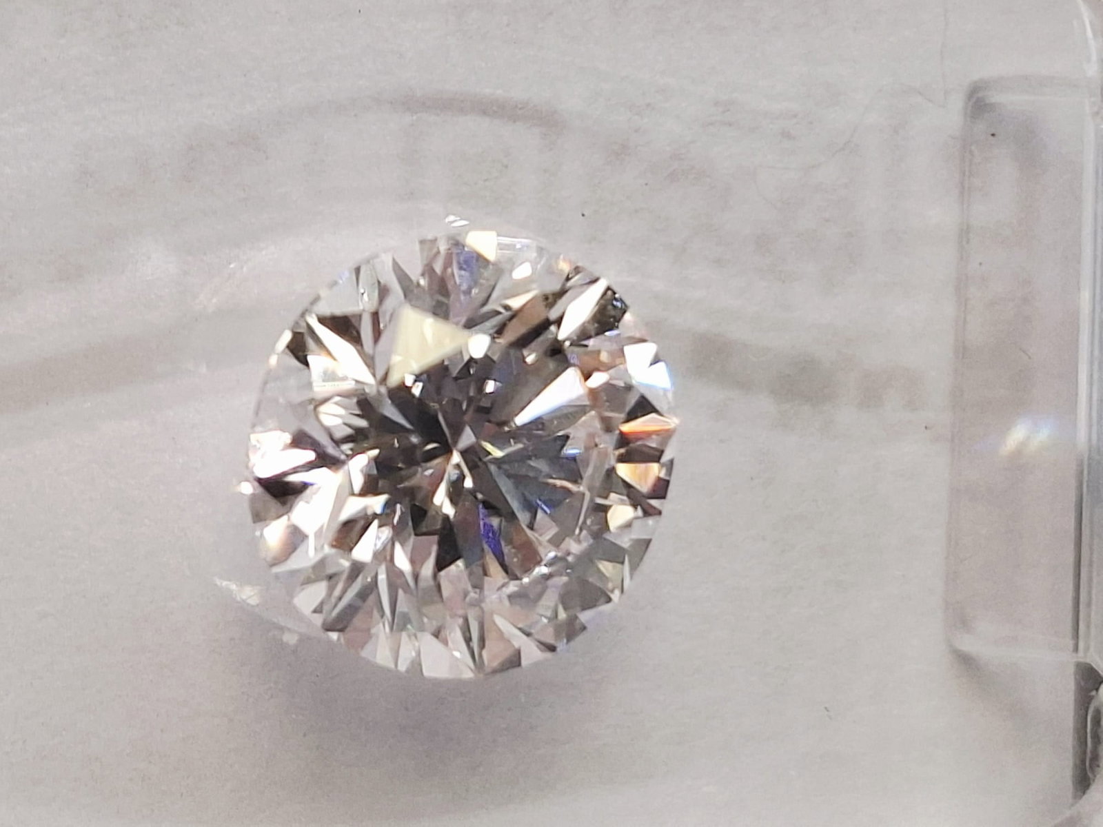 1.53 CT Natural Round Brilliant Diamond E VVS1 Ideal Cut IGI Certified Sealed CertiCard - 3