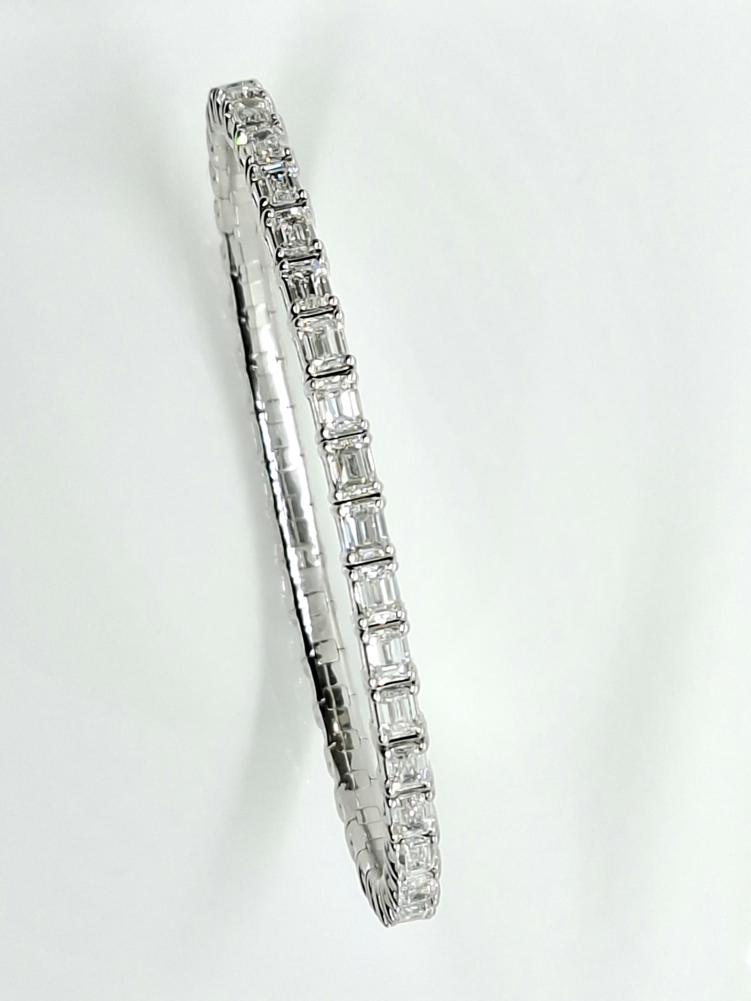 IGI Certified 10.31 CTW Emerald Cut Diamond Stretch Bangle - 18K White Gold - D-E Color, VVS Clarity - 4
