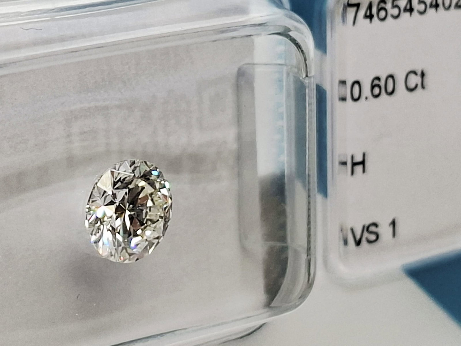 0.60 CT Natural Diamond H VS1 Ideal Cut 3EX IGI Certified Sealed - 5