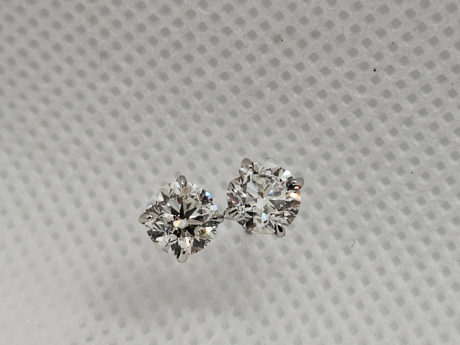 1.40 TW Round Diamond Earrings 14K White Gold E SI2 IGI Certified Studs - 5