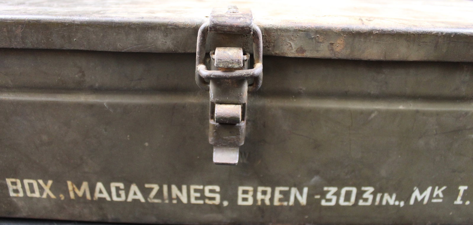 Bren MkII Magazine Transport Case Full of 12 Magazines .303 British (FMI) - 7