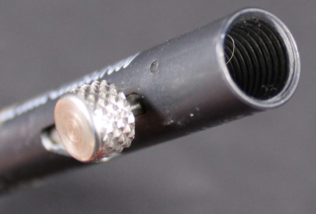 Group Lot of Seven Vietnam Era Mk31 Mod 0 US Navy Issued Flares and Flare Pen (TDR) - 5