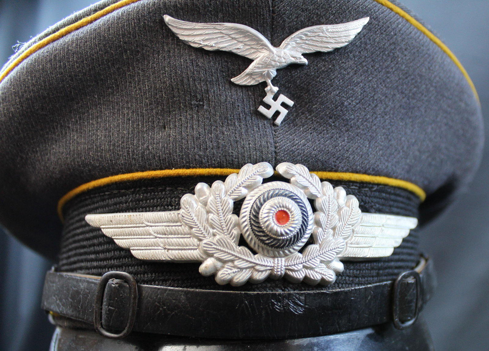 Rare WWII German Luftwaffe Schirmmutze Vizor Cap (MME) - 4