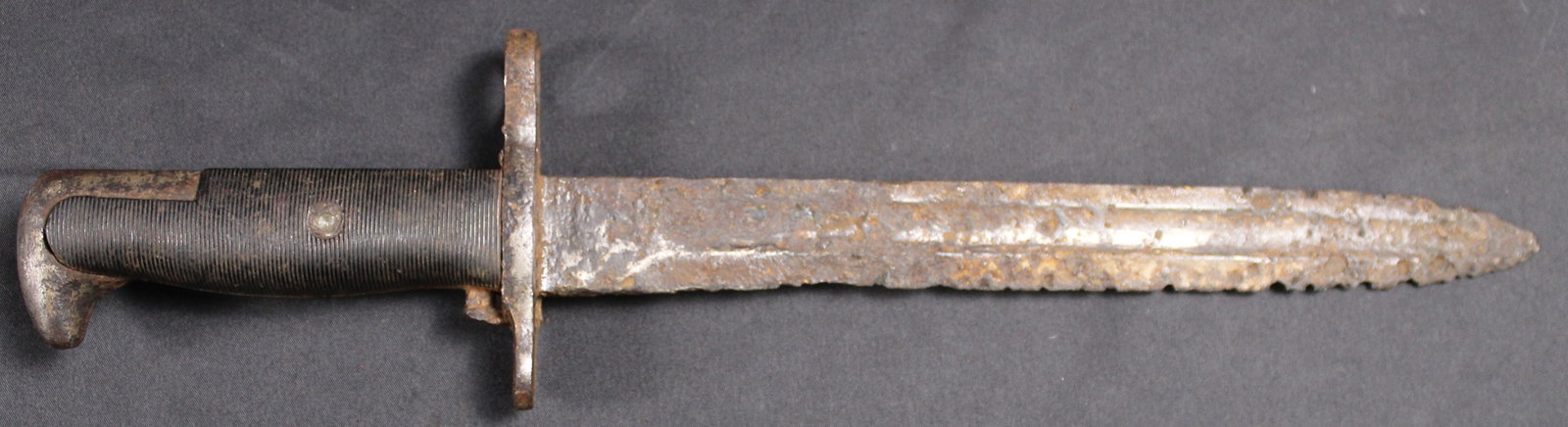 c.WWII Relic Grade Union Cutlery M1 Garand Bayonet (FMI): Estimated shipping parcel size (LxWxH) 12 inches x 8 inches x 8 inches. Please note, shipping estimates are provided for LiveShipping calculations only and may vary based on weight and location. The