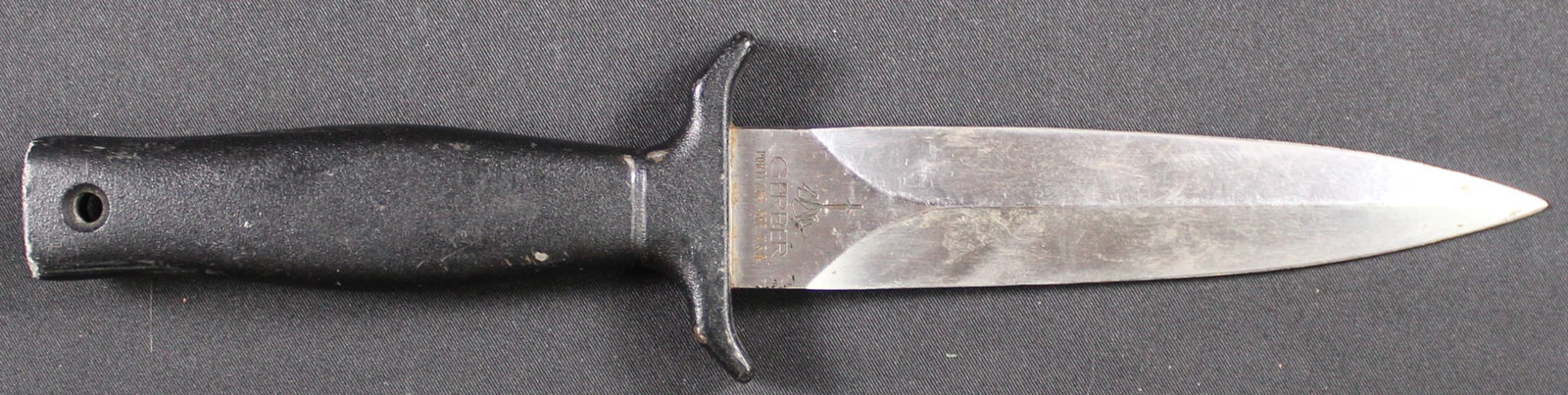 US Manufactured Gerber Fighting Knife (FMI): Estimated shipping parcel size (LxWxH) 10 inches x 6 inches x 4 inches. Please note, shipping estimates are provided for LiveShipping calculations only and may vary based on weight and location. The