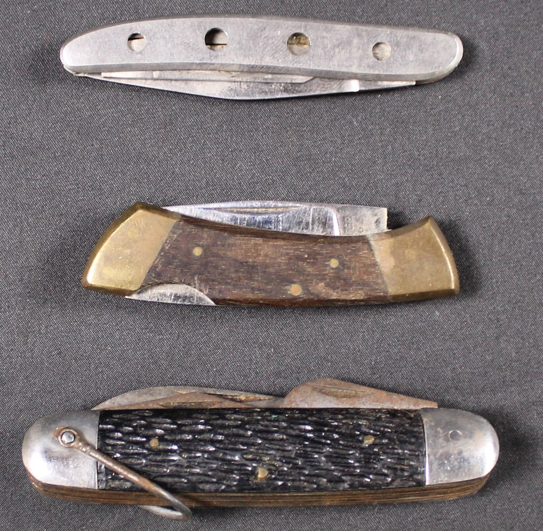 Group Lot of Three Japanese Pocket Knives: Edge Mark & Subre (JAA) - 7