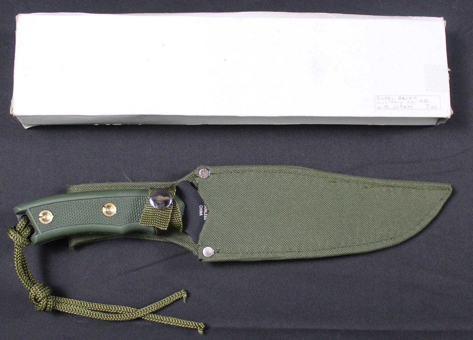 New Old Stock Large Fixed Blade "Green Baret" Fighting Knife and Sheath (JAA): Estimated shipping parcel size (LxWxH) 12 inches x 8 inches x 8 inches. Please note, shipping estimates are provided for LiveShipping calculations only and may vary based on weight and location. The