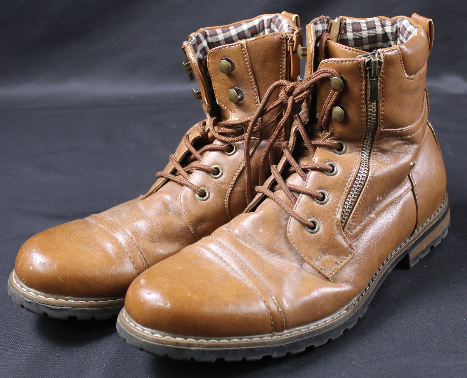 Size 8.5 Mens Vintage Style Boots (FMI): Estimated shipping parcel size (LxWxH) 12 inches x 10 inches x 10 inches. Please note, shipping estimates are provided for LiveShipping calculations only and may vary based on weight and location.