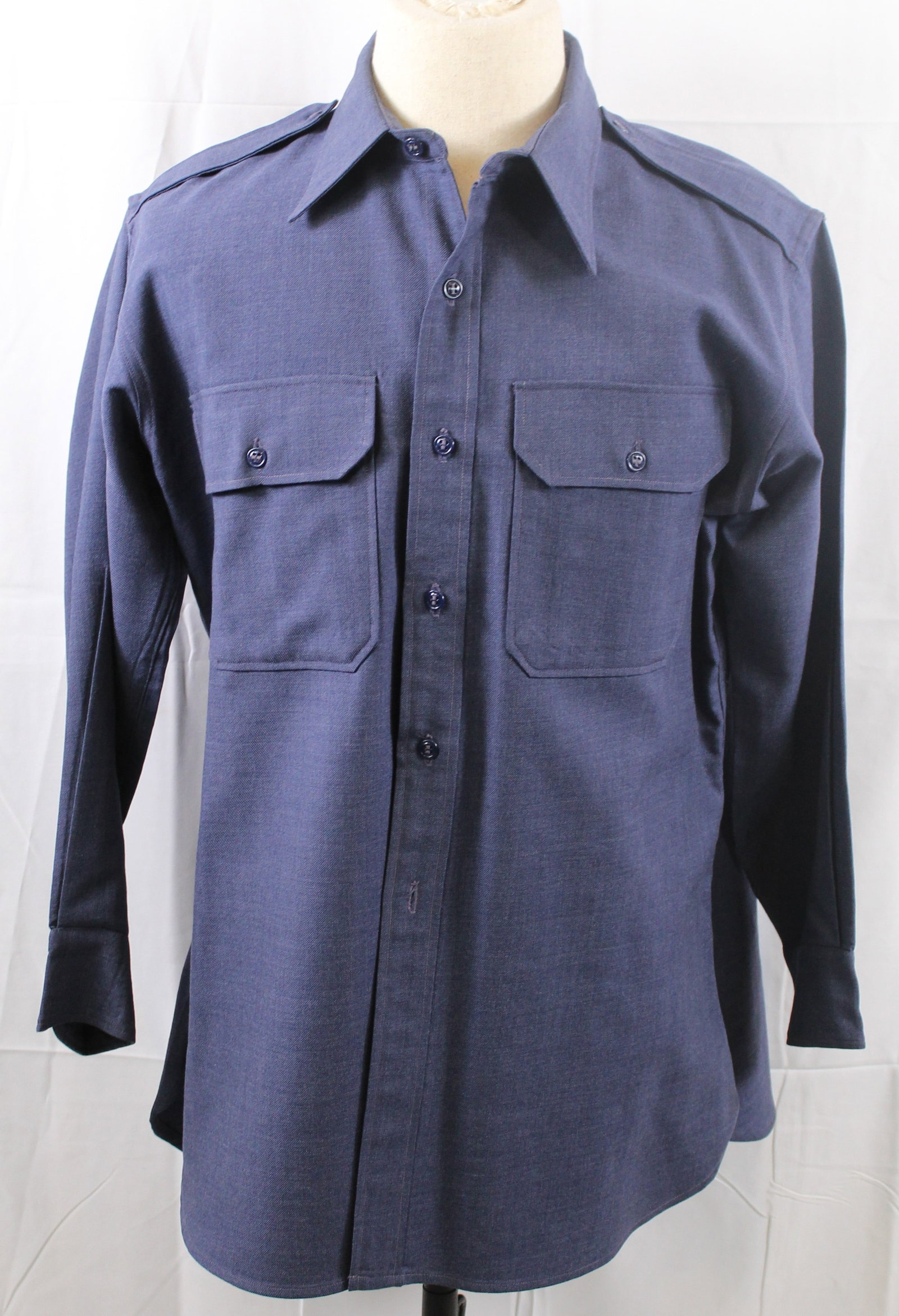 (JBB): Estimated shipping parcel size (LxWxH) 10 inches x 10 inches x 10 inches. Please note, shipping estimates are provided for LiveShipping calculations only and may vary based on weight and location.