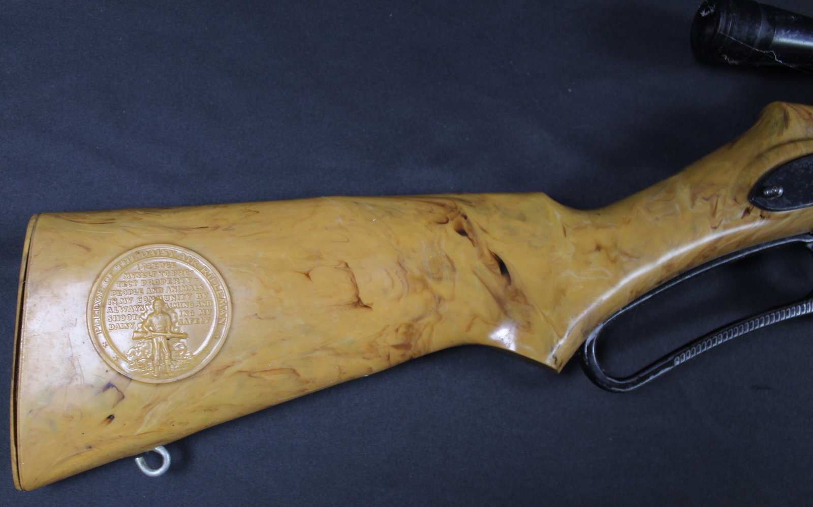 Collectible Daisey Model Eagle Air Rifle with Original Scope (MAT) - 2