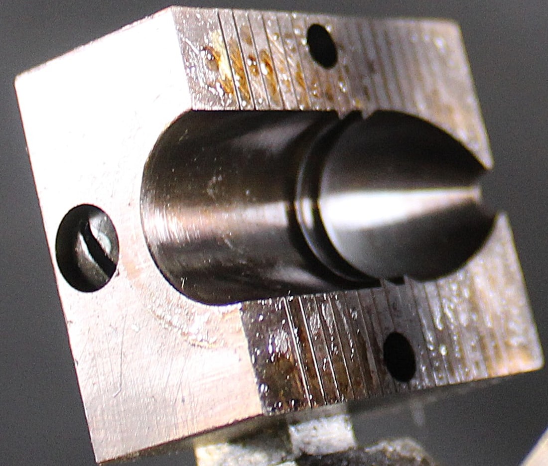 Die Cast Bullet Mould with Handles (FMI) - 4