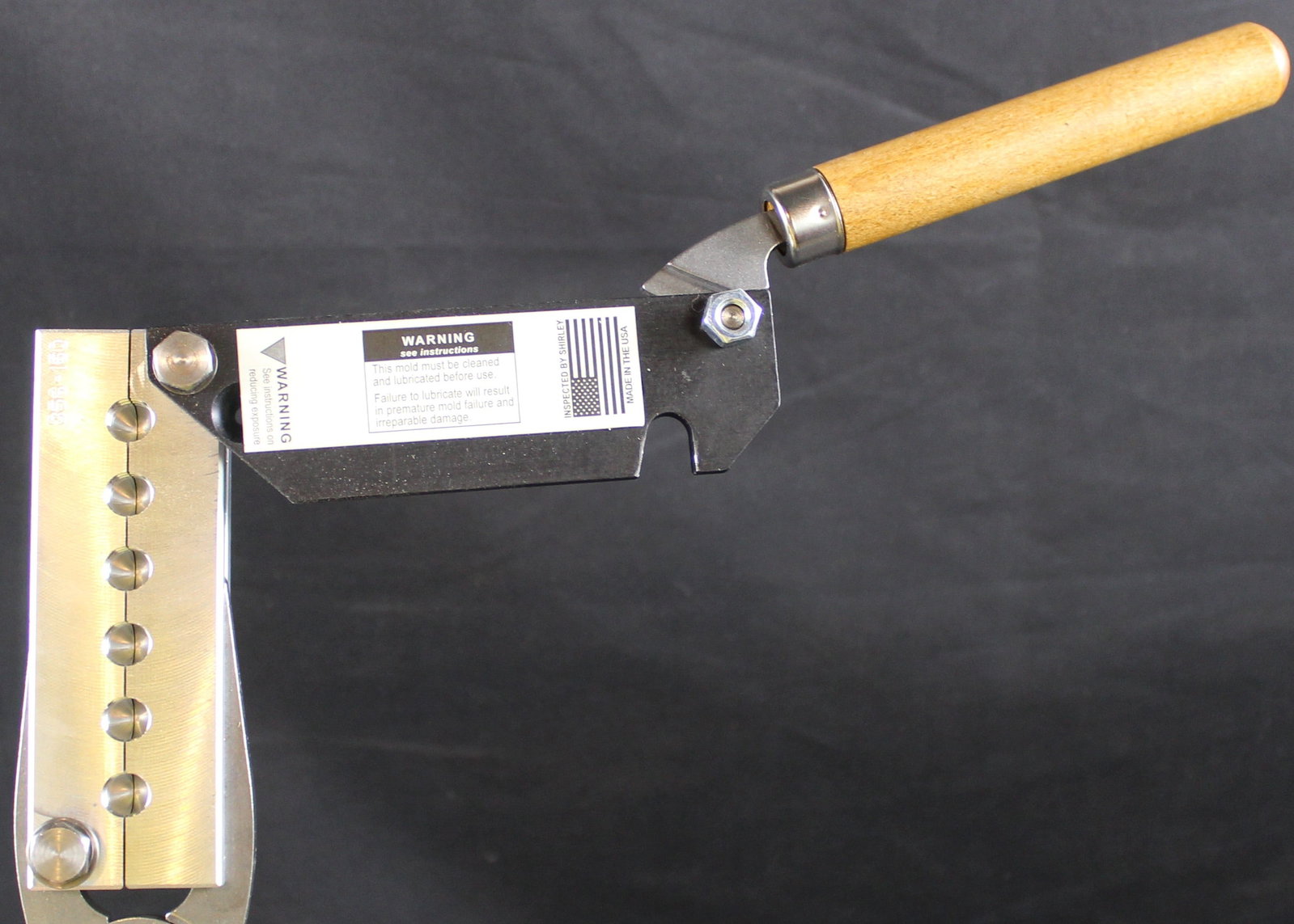Die Cast Bullet Mould with Handles (FMI) - 3