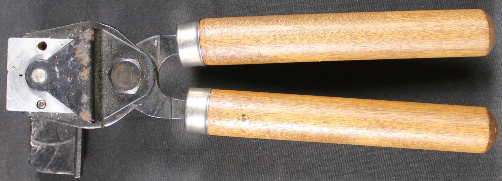 Die Cast Bullet Mould with Handles (FMI) - 2