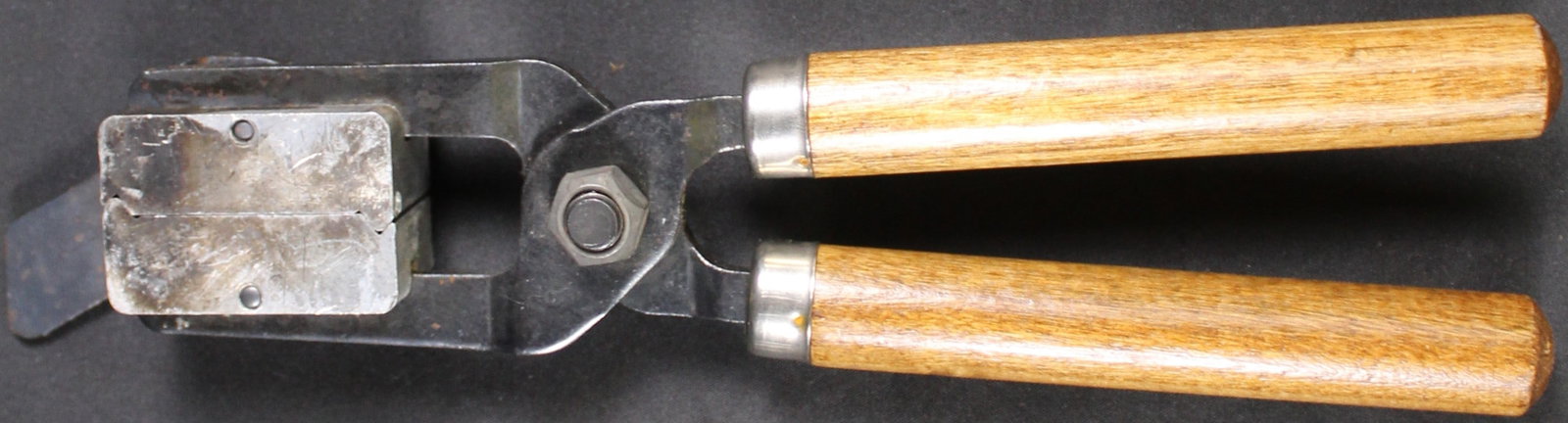 Die Cast Bullet Mould with Handles (FMI) - 2