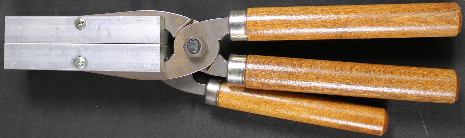 Die Cast Bullet Mould with Handles (FMI) - 2