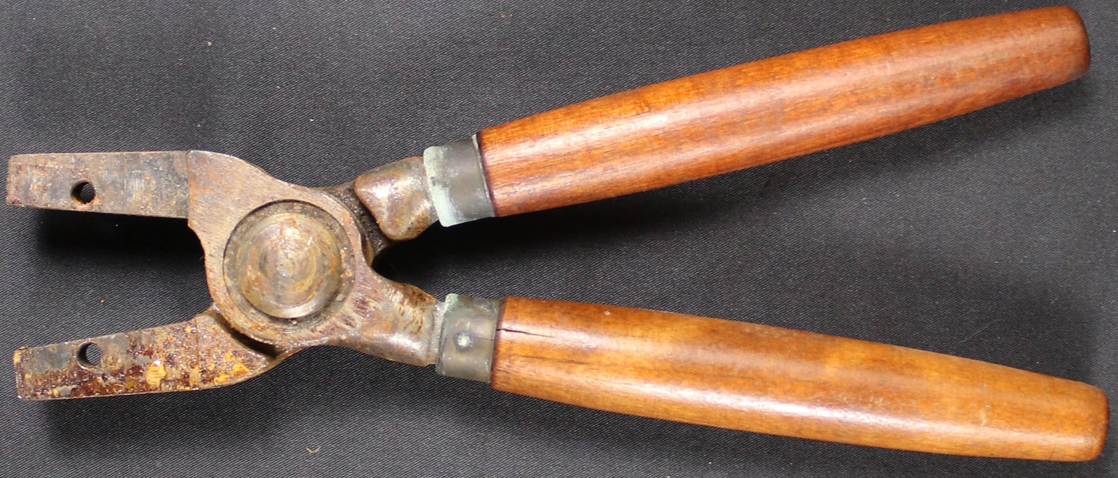 Die Cast Bullet Mould Handles (FMI) - 2